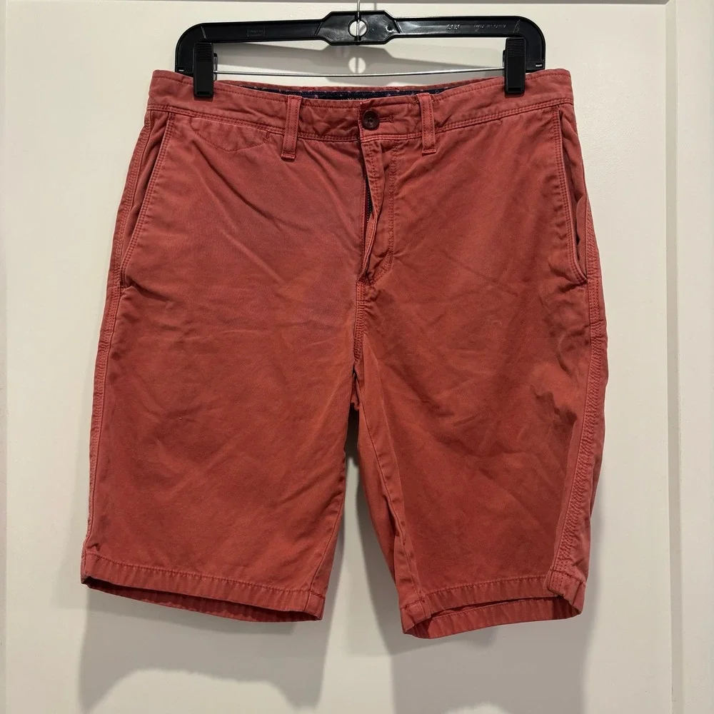 Banana‎ Republic Aiden Short Mens 30 Red Salmon Chino Flat Front Cotton Twill